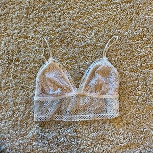 🌷 White Lace Bralette